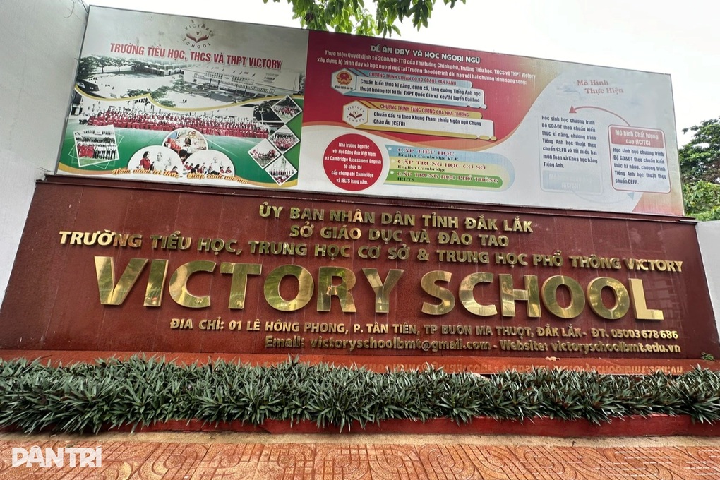 Nam sinh lớp 9 bị yêu cầu chuyển trường ngay đầu năm học, vì sao? - 3