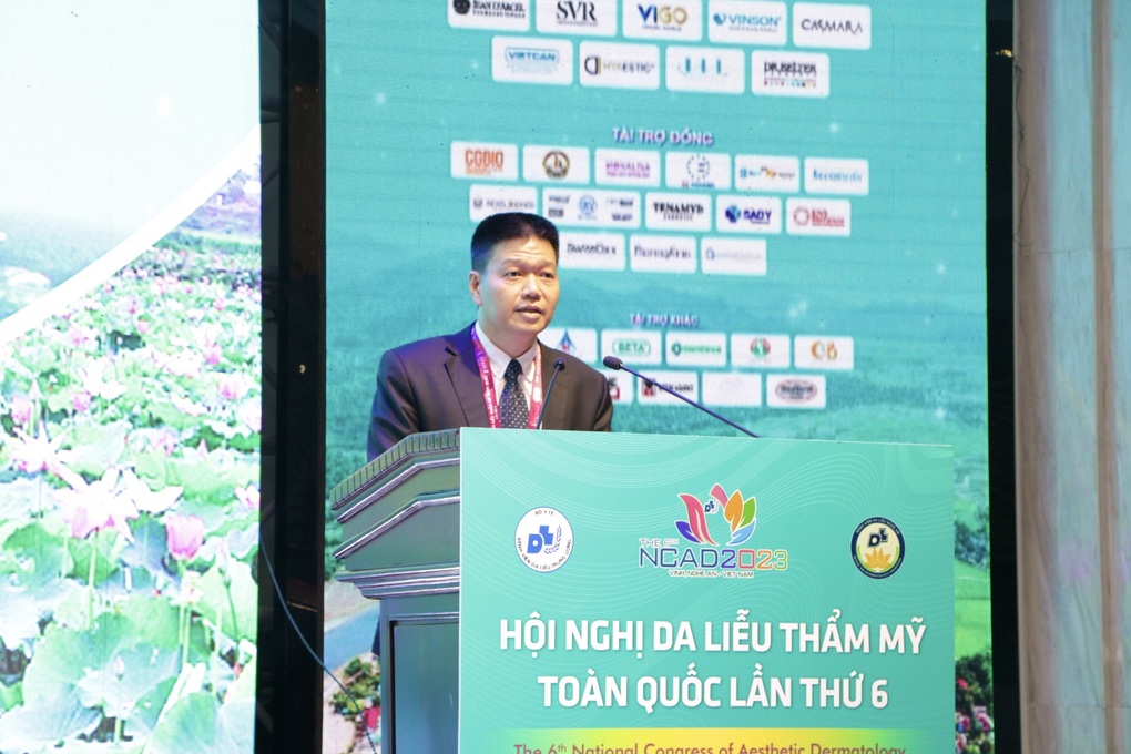 Ngày nào cũng có ca tai biến nhập viện vì làm đẹp - 1 Ngày nào cũng có ca tai biến nhập viện vì làm đẹp - 1