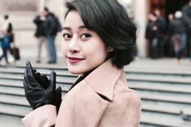 MC Phí Linh - từ đêm Noel không Facebook ở Anh đến Giao thừa đất Việt