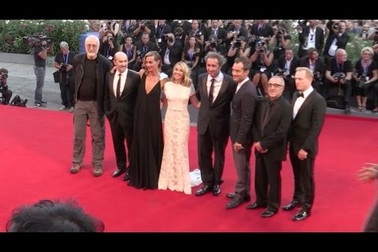 Jude Law, James Cromwel dự LHP Venice