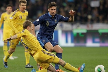 Thua Ukraina, Pháp sắp nhìn World Cup 2014 từ xa