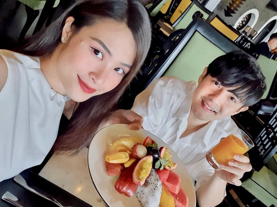 Đông Nhi tiết lộ sự thay đổi đặc biệt của Ông Cao Thắng từ khi cô mang bầu - 2 Đông Nhi tiết lộ sự thay đổi đặc biệt của Ông Cao Thắng từ khi cô mang bầu - 2