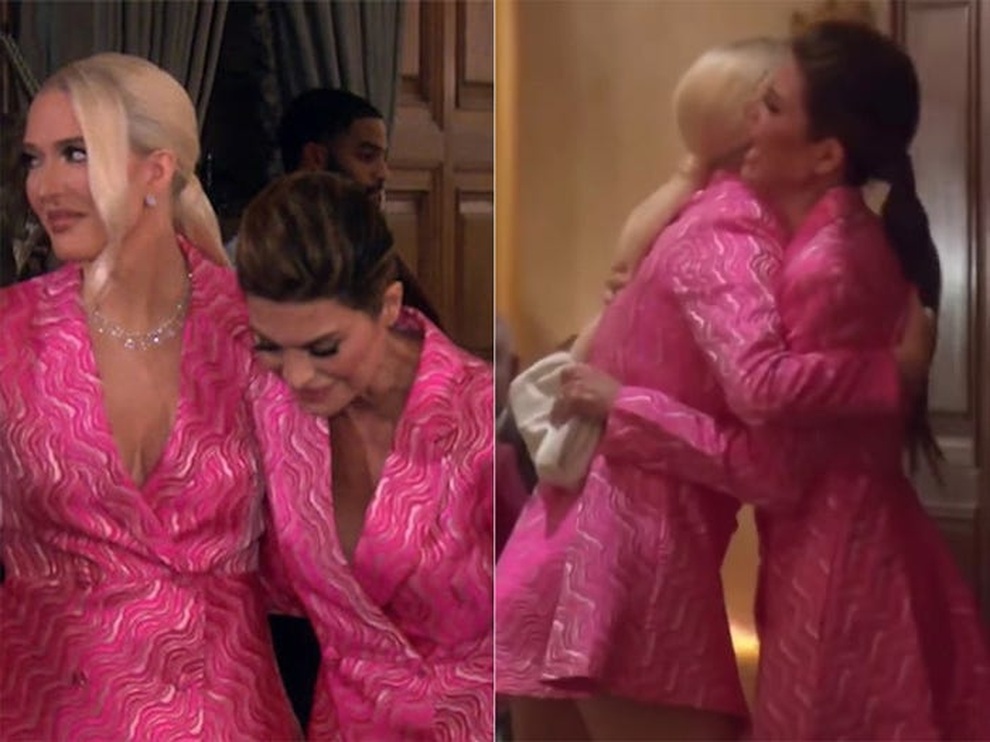 Hoa hậu hoàn vũ đụng hàng váy ôm sát với Kim Kardashian - 4 Hoa hậu hoàn vũ đụng hàng váy ôm sát với Kim Kardashian - 4
