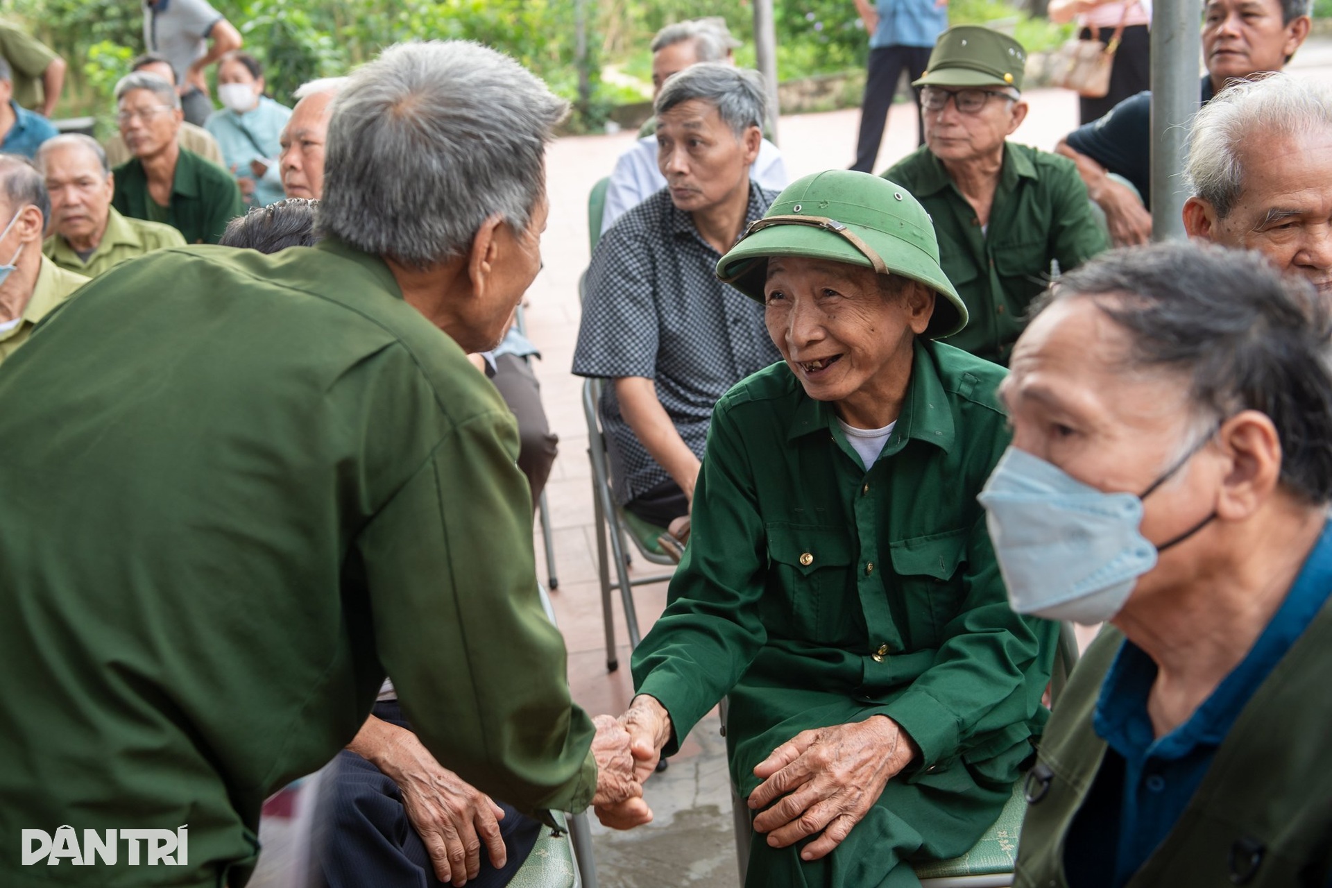 Niềm vui của cựu chiến binh Thái Nguyên được khám bệnh, nhận thuốc miễn phí - 7 Niềm vui của cựu chiến binh Thái Nguyên được khám bệnh, nhận thuốc miễn phí - 7
