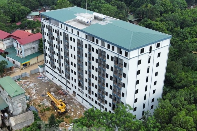 Công trình được cho là có vi phạm mang tên “Chung cư cao cấp My House” nằm trên đường Phú Hữu (thôn 1, xã Tân Xã).