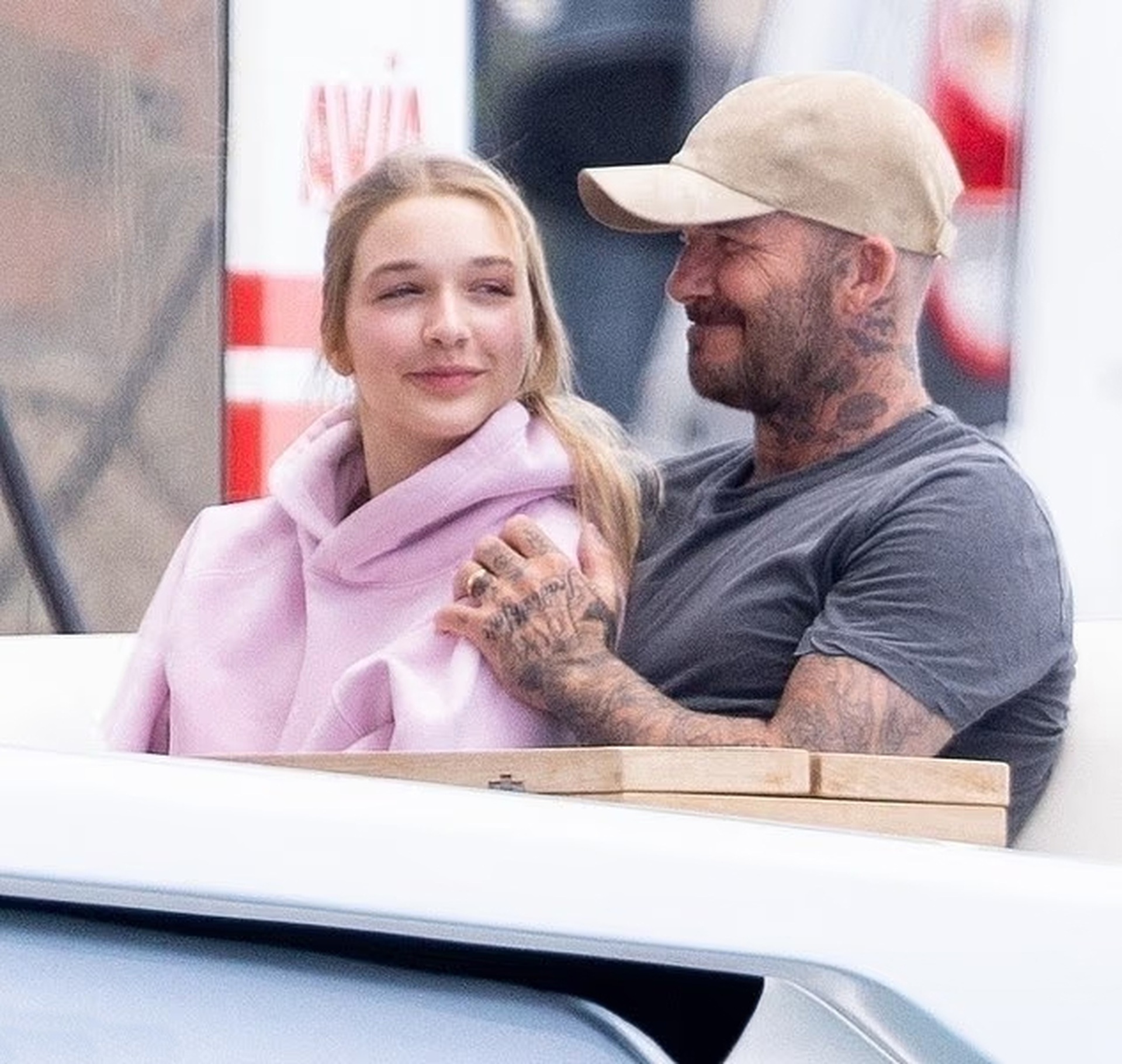 Nhà Beckham dằn mặt con dâu khi con trai cả khoe kỳ nghỉ xa hoa bên vợ - 1 Nhà Beckham dằn mặt con dâu khi con trai cả khoe kỳ nghỉ xa hoa bên vợ - 1