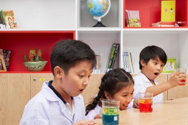 Nghiên cứu cho thấy trẻ có nguy cơ hụt 2 năm kiến thức nếu không học hè