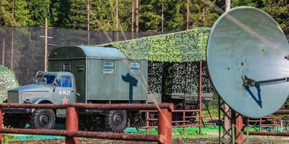 Choáng ngợp dàn khí tài quân sự khủng trong công viên Ái quốc của Nga - 13 Choáng ngợp dàn khí tài quân sự khủng trong công viên Ái quốc của Nga - 13
