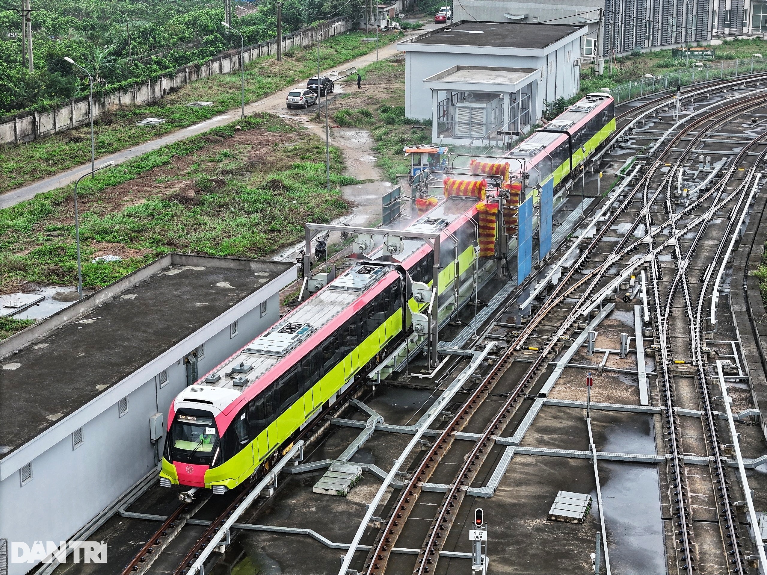 Lời hẹn tháng 7 của metro Nhổn - Ga Hà Nội - 1