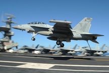 Trung Quốc phá sóng máy bay chiến đấu Mỹ tuần tra trên Biển Đông