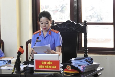 Xử vụ chạy thận tử vong: VKS đã thêm tội cho bác sĩ Lương?