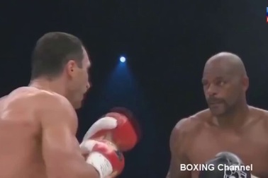 Top 10 trận knock-out của Wladimir Klitschko