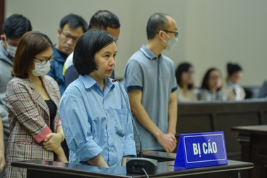 Hoãn tuyên án "siêu lừa" Hà Thành do xuất hiện nhà đầu tư bất ngờ