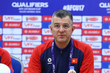 HLV Cristiano Roland tin vào sức mạnh của U17 Việt Nam ở giải Đông Nam Á