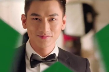 Clip đón Tết sao Việt