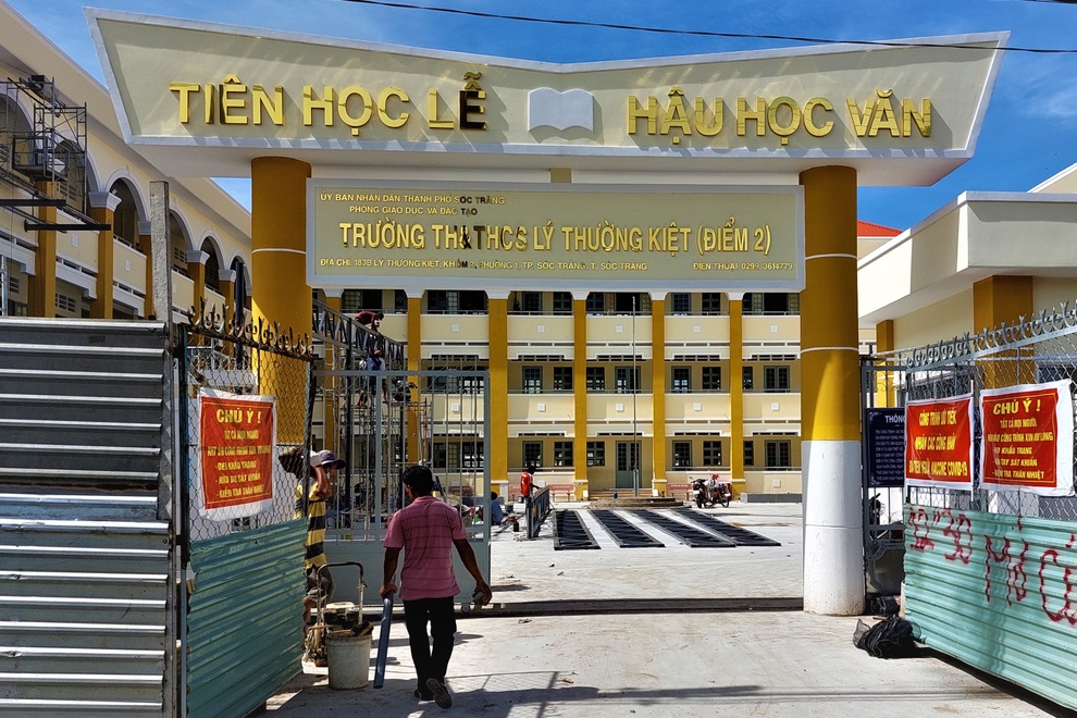 Năm học mới: Vùng xanh học trực tiếp, vùng đỏ học trực tuyến - 1 Năm học mới: Vùng xanh học trực tiếp, vùng đỏ học trực tuyến - 1