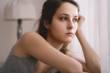 Tâm sự người thứ ba: "Càng ngày tôi càng ghen với vợ của anh ấy"