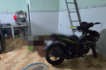 Người đàn ông chết trong tư thế treo cổ trong phòng trọ ở Bình Dương
