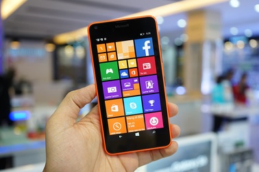 Đánh giá smartphone phổ thông Microsoft Lumia 640 