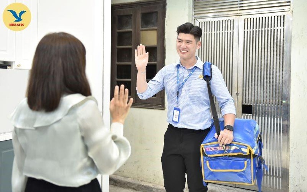 Hệ lụy nguy hiểm từ việc nhiều người tự làm bác sĩ - 6