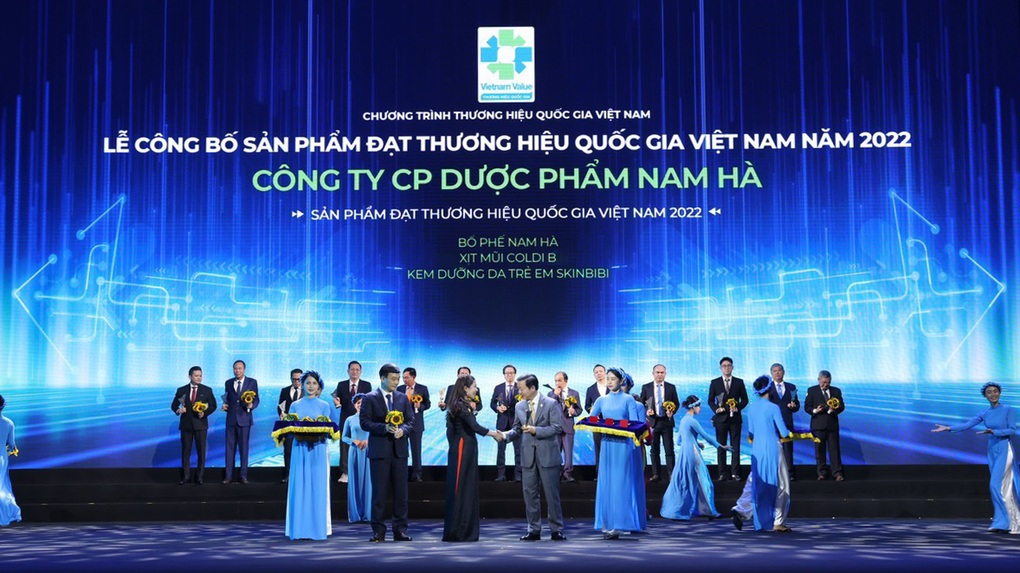 Dược Nam Hà đầu tư cho tăng trưởng bền vững - 2 Dược Nam Hà đầu tư cho tăng trưởng bền vững - 2