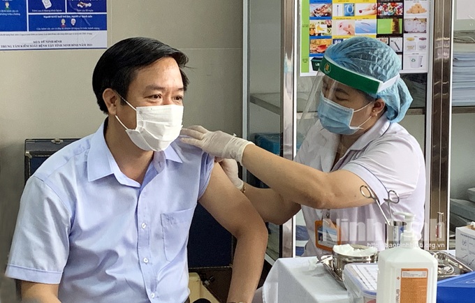 Ninh Bình: Thành lập 58 điểm tiêm chủng vaccine COVID-19 đợt 2 - Ảnh 1.