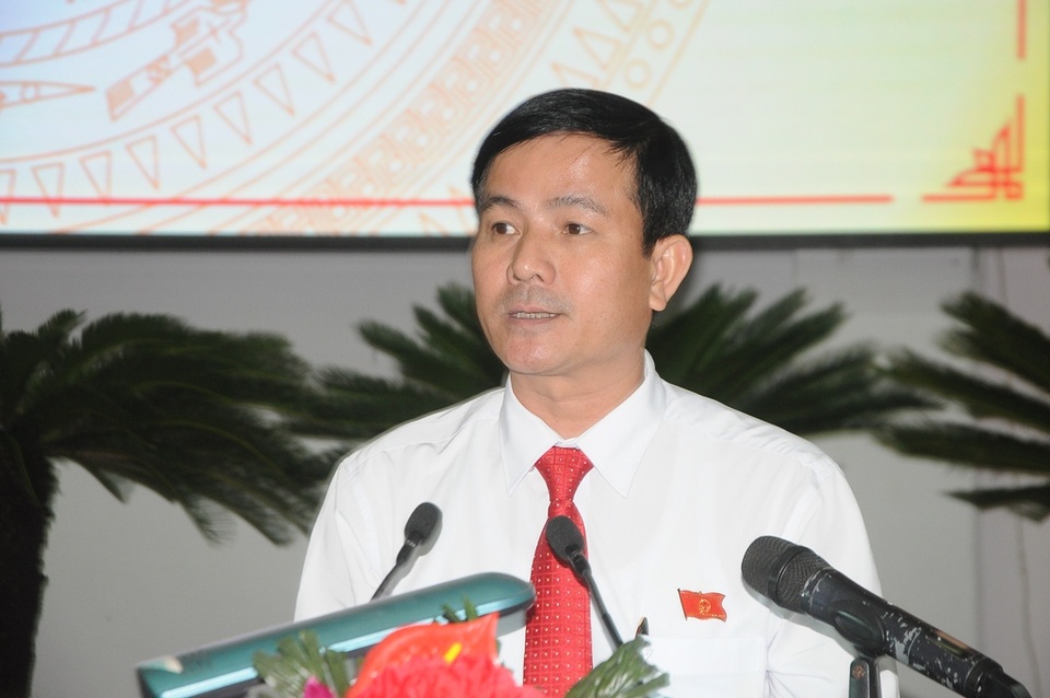 Ông Đồng Văn Thanh được bầu làm Chủ tịch Hậu Giang - 3 Ông Đồng Văn Thanh được bầu làm Chủ tịch Hậu Giang - 3