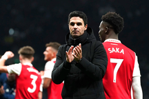 HLV Mikel Arteta e ngại sức mạnh của Man Utd