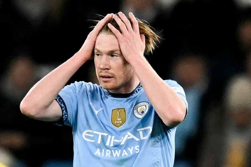 Man City rạn nứt nghiêm trọng, Guardiola bị nghi mâu thuẫn với De Bruyne - 2