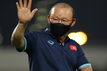 Báo Hàn Quốc: "HLV Park Hang Seo sẵn sàng uống… chén thuốc độc"