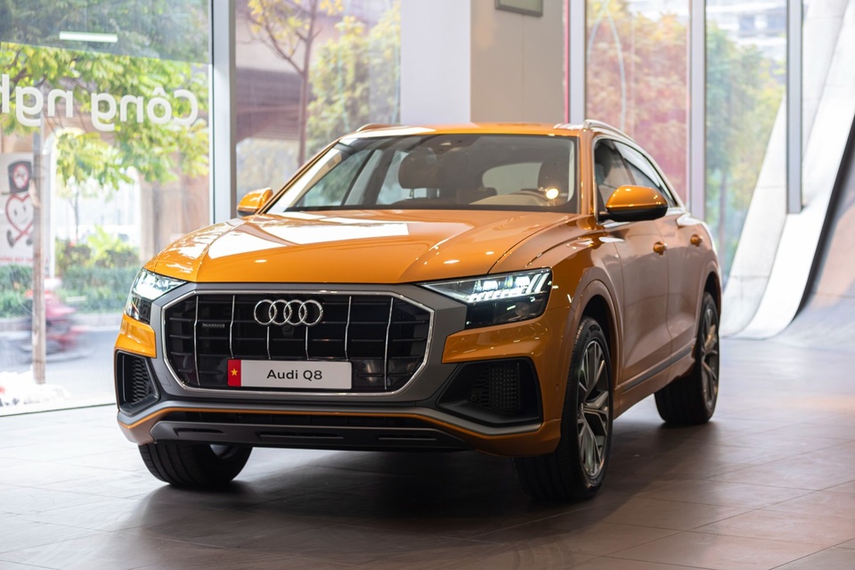 Audi Q8 quattro tới tay khách Việt sau hơn 2 năm ra mắt - 1 Audi Q8 quattro tới tay khách Việt sau hơn 2 năm ra mắt - 1