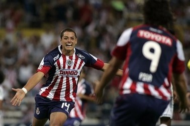 MU bất ngờ chiêu mộ tài năng trẻ Javier Hernandez