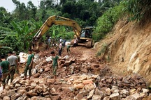 Thừa Thiên Huế: Thông đường bộ vào thủy điện Rào Trăng 3