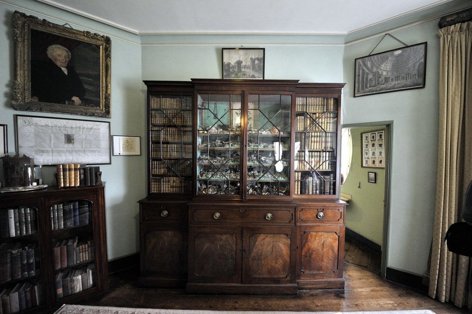 Ngôi nhà có 16 mặt tiền độc đáo, không bao giờ vắng ánh mặt trời - 9