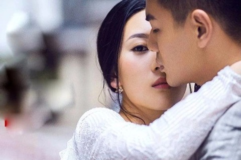 Thấy nam giám đốc không hạnh phúc, tôi muốn anh bỏ vợ để cưới mình