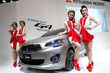 Người đẹp và xe tại Triển lãm ôtô Bangkok 2013