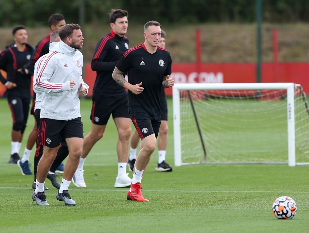 Hậu vệ Phil Jones của Man Utd: Tôi như đã ở dưới địa ngục - 2 Hậu vệ Phil Jones của Man Utd: Tôi như đã ở dưới địa ngục - 2