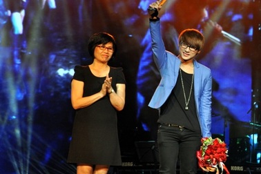 “Cơn mưa ngang qua” đoạt giải bài hát yêu thích