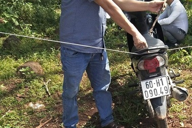 Đưa khách đi xem đất, người đàn ông tử vong bất thường trong rẫy điều