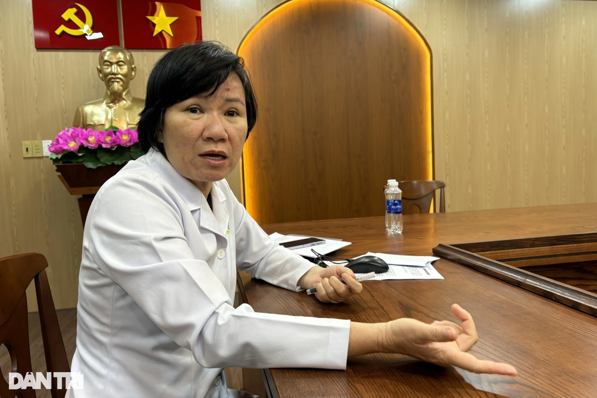Viện Y dược học dân tộc TPHCM bị nhiều nhân viên khiếu nại: Lạ và buồn - 8 Viện Y dược học dân tộc TPHCM bị nhiều nhân viên khiếu nại: Lạ và buồn - 8