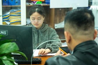 Chính thức tăng thêm thu nhập cho cán bộ, công chức Hà Nội từ 1/1/2026