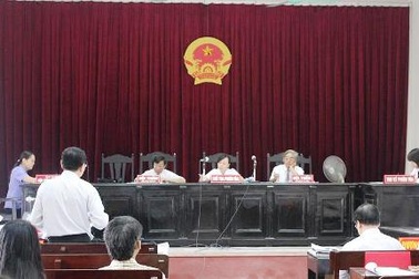 Bác đơn doanh nghiệp kiện Chủ tịch UBND tỉnh Thanh Hóa   