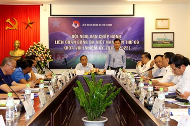 Đại hội thường niên VFF: Liên đoàn nhận lời hứa được bù lỗ