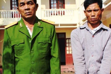 Khởi tố 2 đối tượng giả danh công an đi cưỡng đoạt tiền