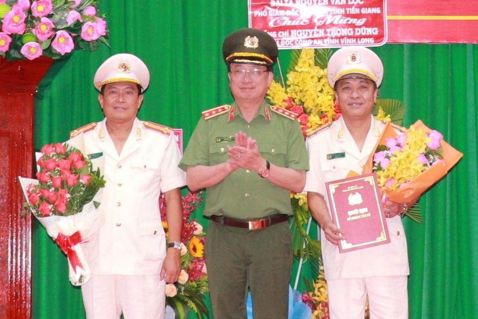 Đại tá Nguyễn Trọng Dũng làm Giám đốc Công an tỉnh Vĩnh Long - 1 Đại tá Nguyễn Trọng Dũng làm Giám đốc Công an tỉnh Vĩnh Long - 1