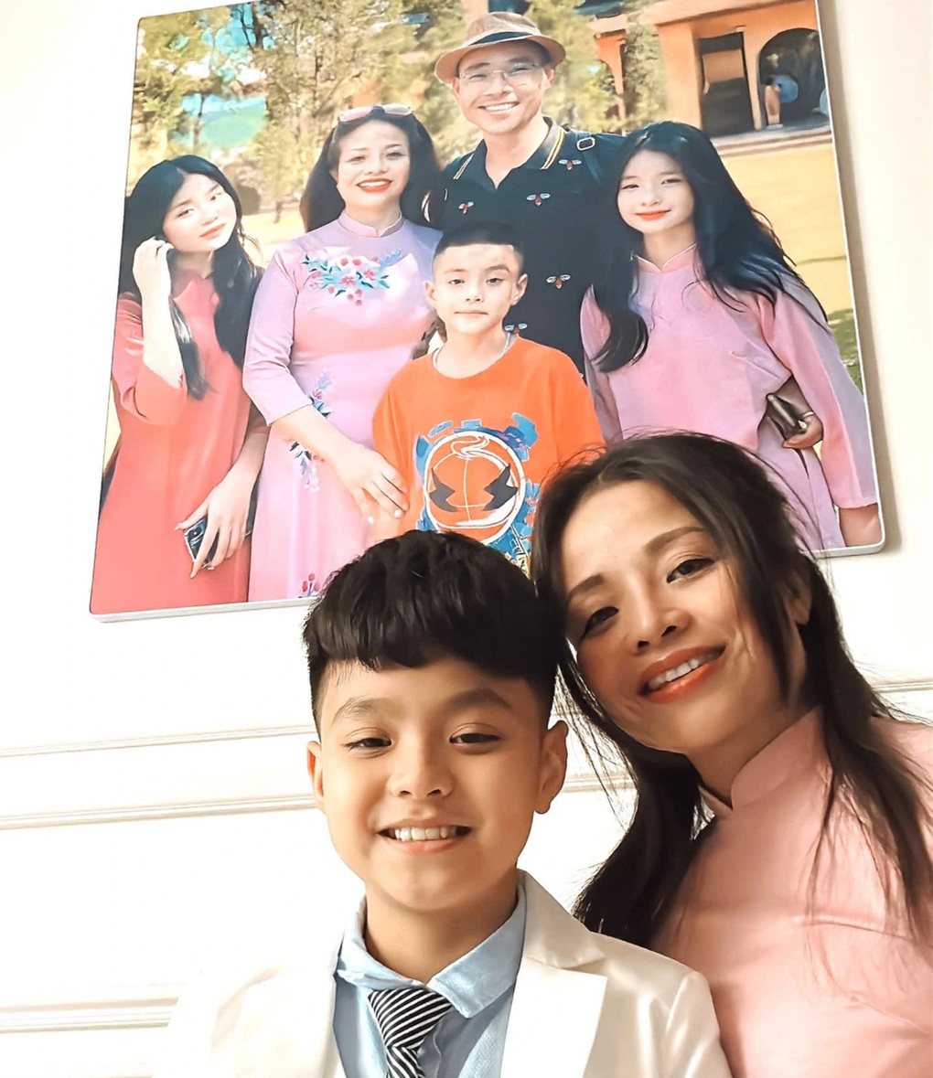 Chuyện đằng sau video gia đình 6 người còn 2 ở Phú Thọ gây xúc động - 2 Chuyện đằng sau video gia đình 6 người còn 2 ở Phú Thọ gây xúc động - 2