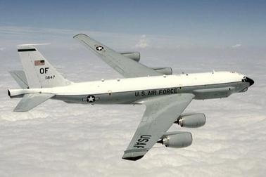 Máy bay trinh sát Mỹ áp sát Triều Tiên sau loạt vụ thử tên lửa