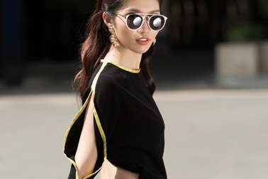 Top 5 Hoa khôi Áo dài Quỳnh Châu dạo phố với sắc đen cá tính