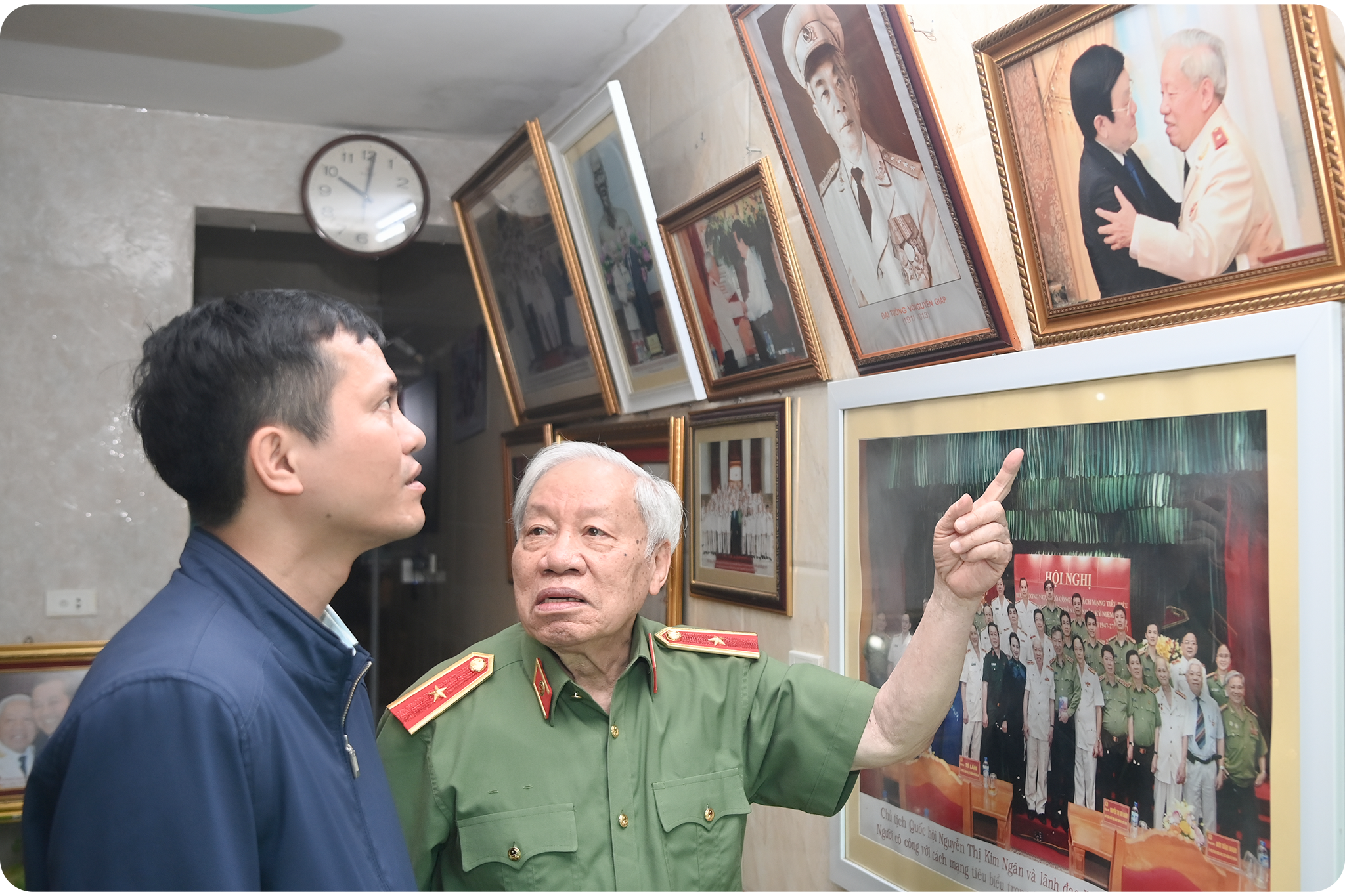 Tướng công an kể chuyện bắt nội gián CIA - 3 Tướng công an kể chuyện bắt nội gián CIA - 3