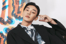 Tương lai của "ảnh đế" Yoo Ah In sau bê bối chất cấm chấn động Hàn Quốc